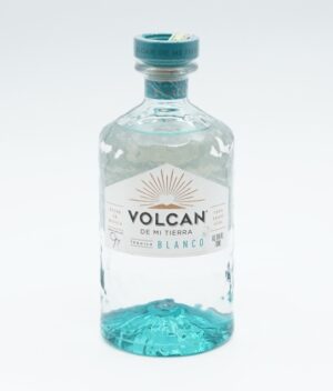 VOLCAN BLANCO 70CL